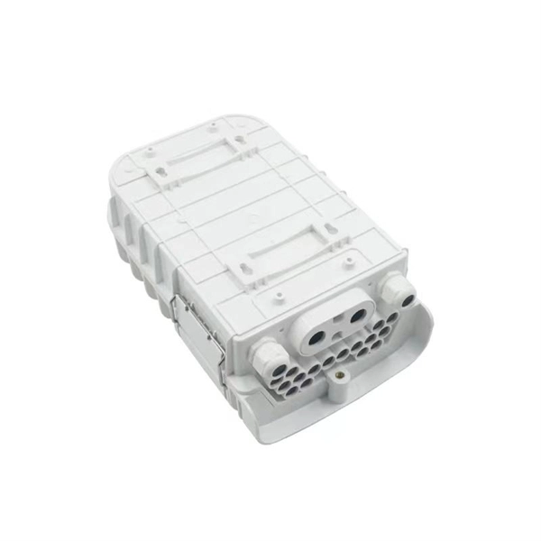 Should the fiber optic cold connector be tightened 