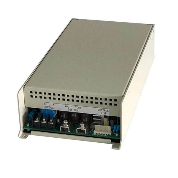Low-voltage busbar terminal short circuit
