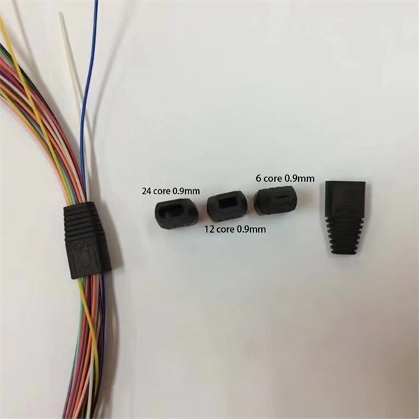 Grounding of the distribution box casing