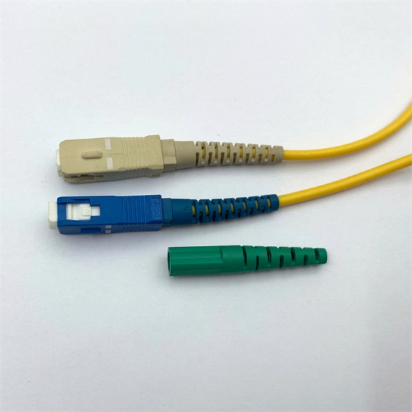 Fiber optic cable and router handover