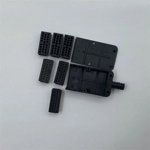 Small busbar ym