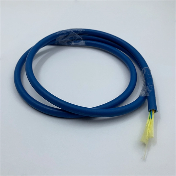 What should be installed in a single-mode 24-core optical cable